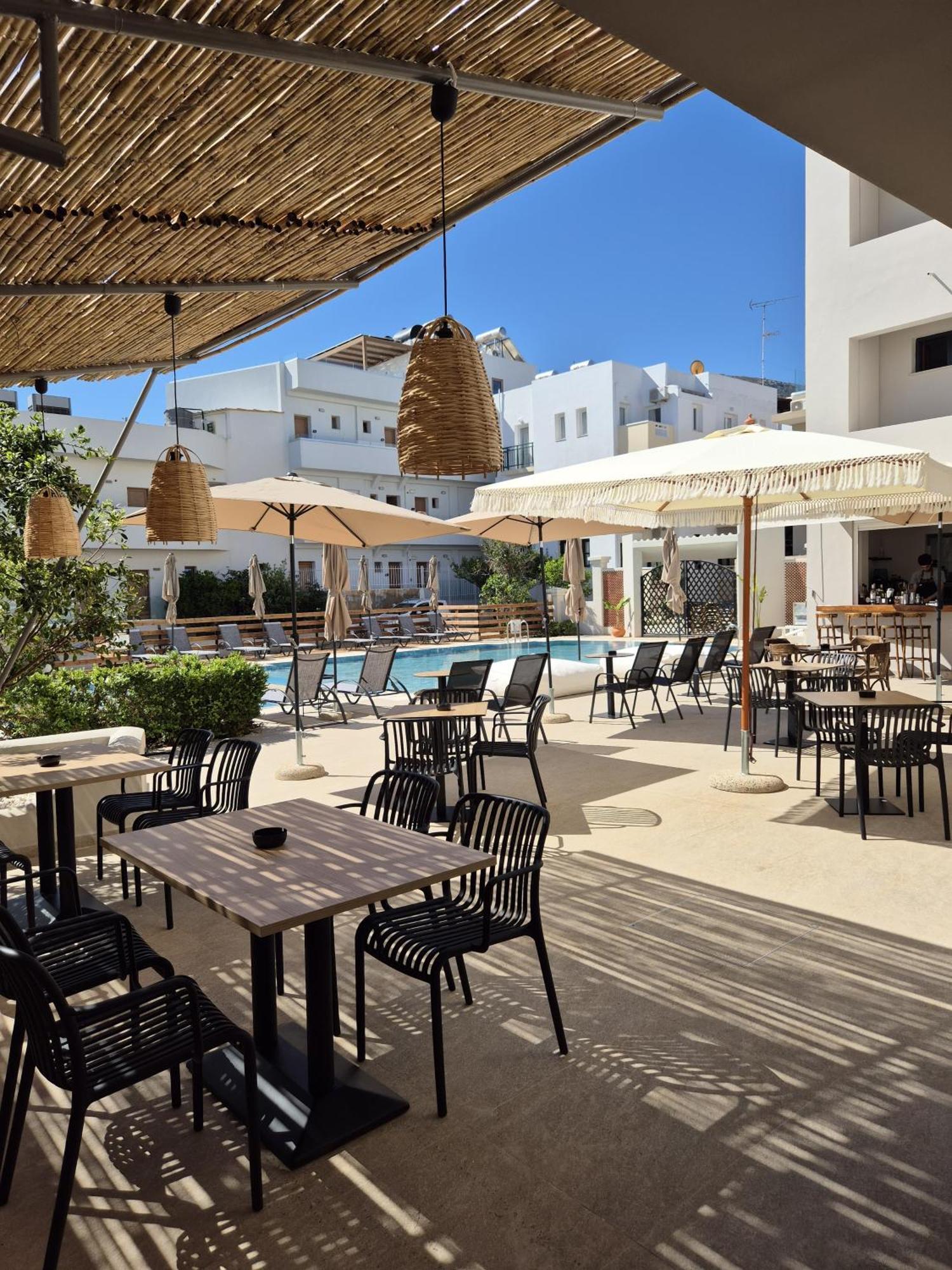 Soho Blue City Hotel Khersónisos Eksteriør bilde